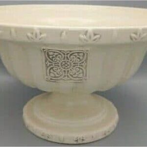 Elegant Cream Pedestal Bowl